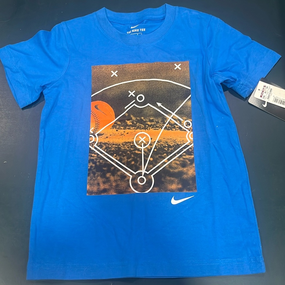 Boys Nike t-shirt